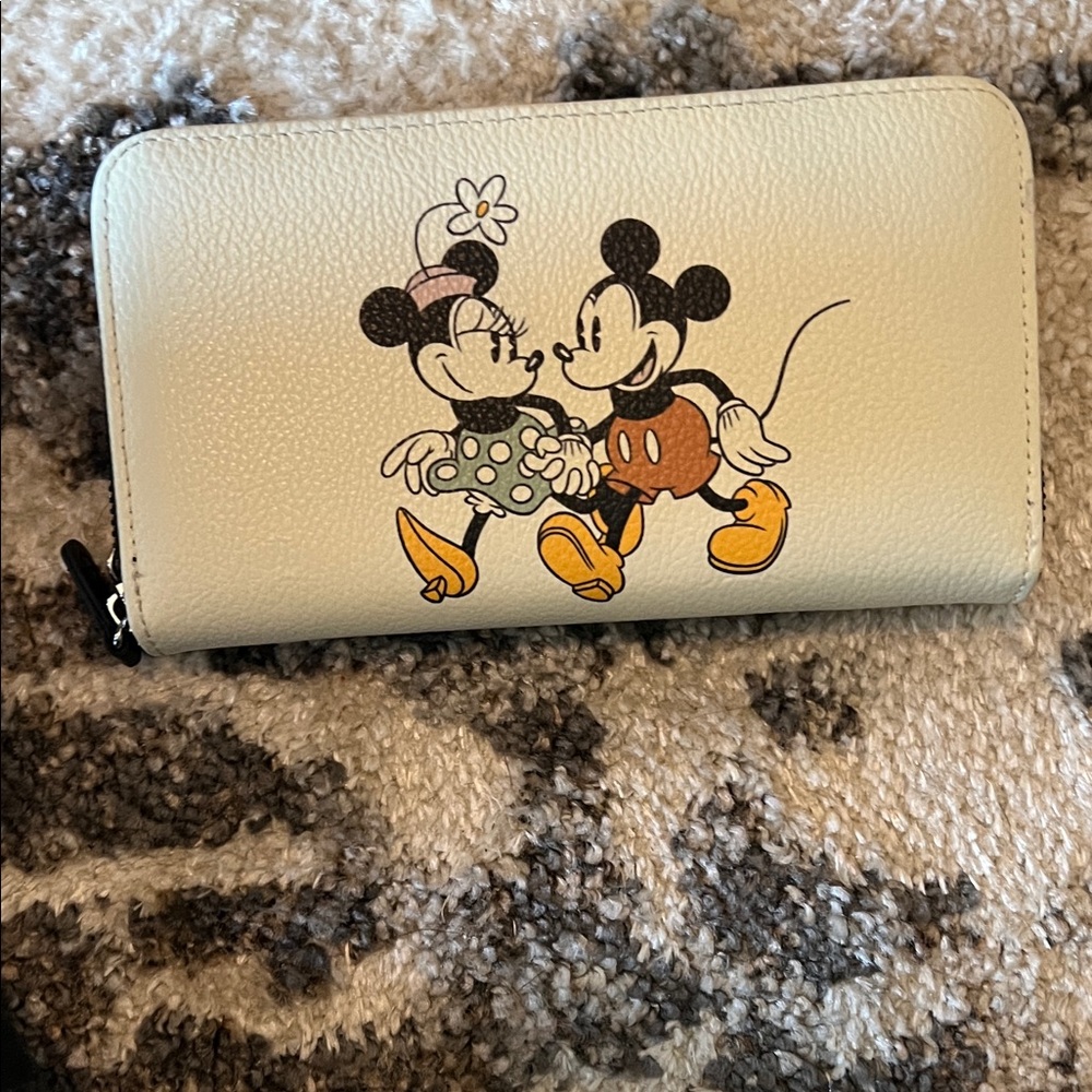 Disney Cream Wallet with Mickey and Minnie